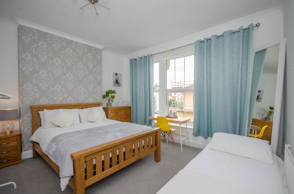 Stylish 91Sqm Victoria 2 Bedroom Apartment Bristol Buitenkant foto