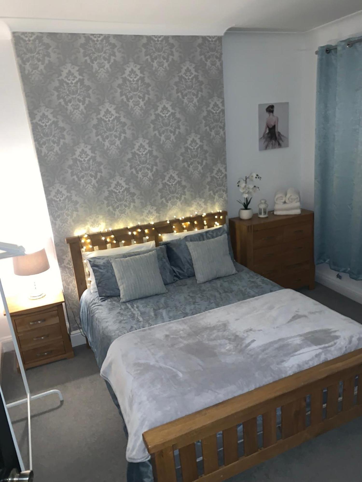 Stylish 91Sqm Victoria 2 Bedroom Apartment Bristol Buitenkant foto